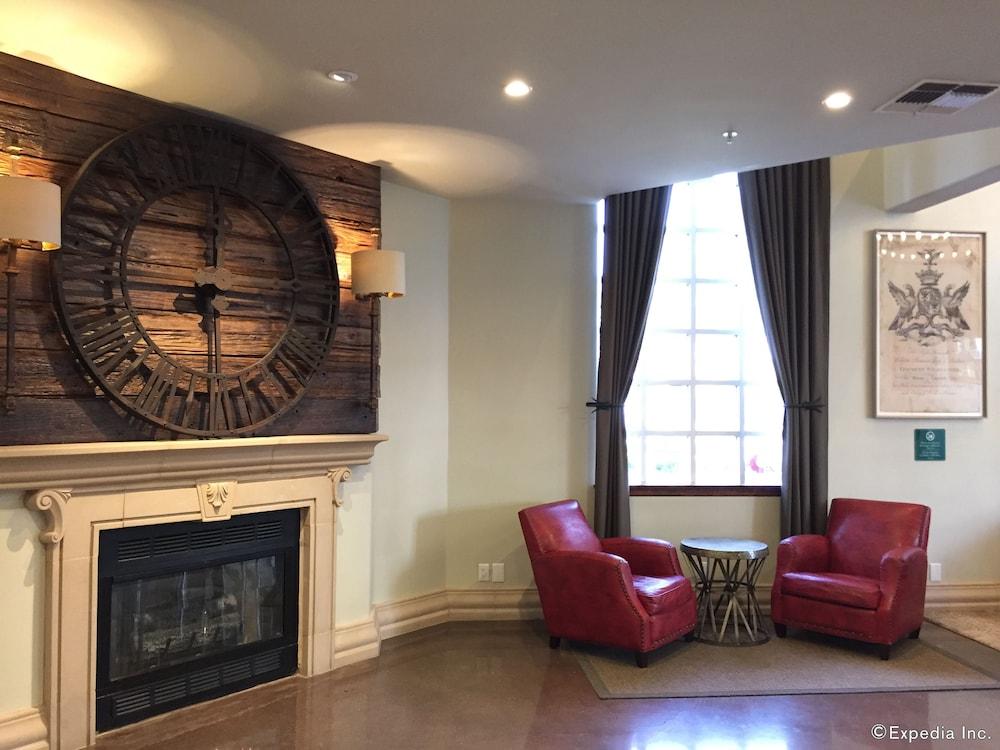 Anaheim Camelot Inn & Suites Zewnętrze zdjęcie